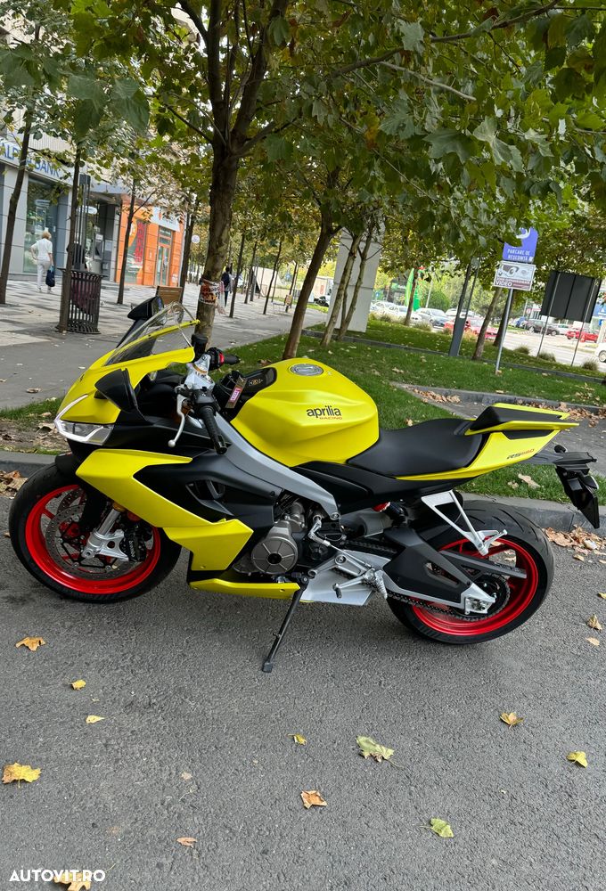 Aprilia RS 660 - 2