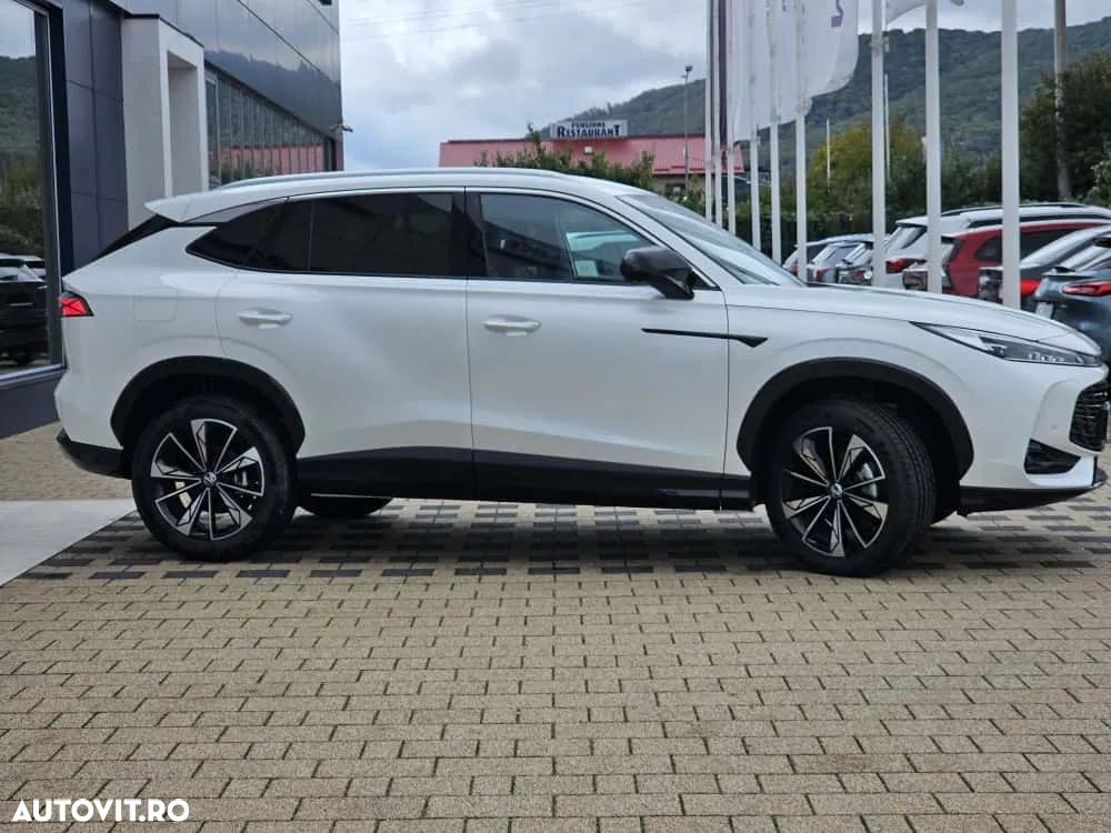 MG HS 1.5 T-GDi 7DCT Exclusive - 5