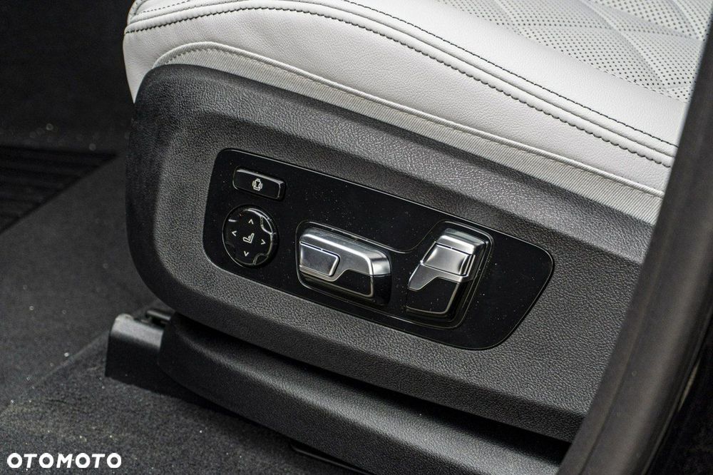 BMW X6 - 15
