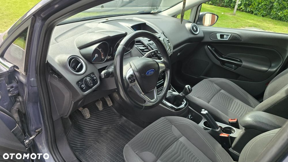 Ford Fiesta 1.0 Titanium - 19
