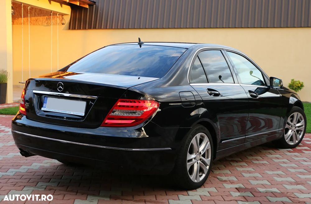 Mercedes-Benz C 200 CDI DPF BlueEFFICIENCY Avantgarde - 6