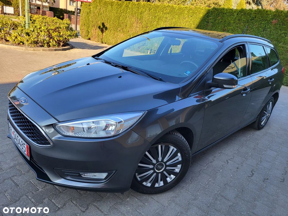 Ford Focus - 1