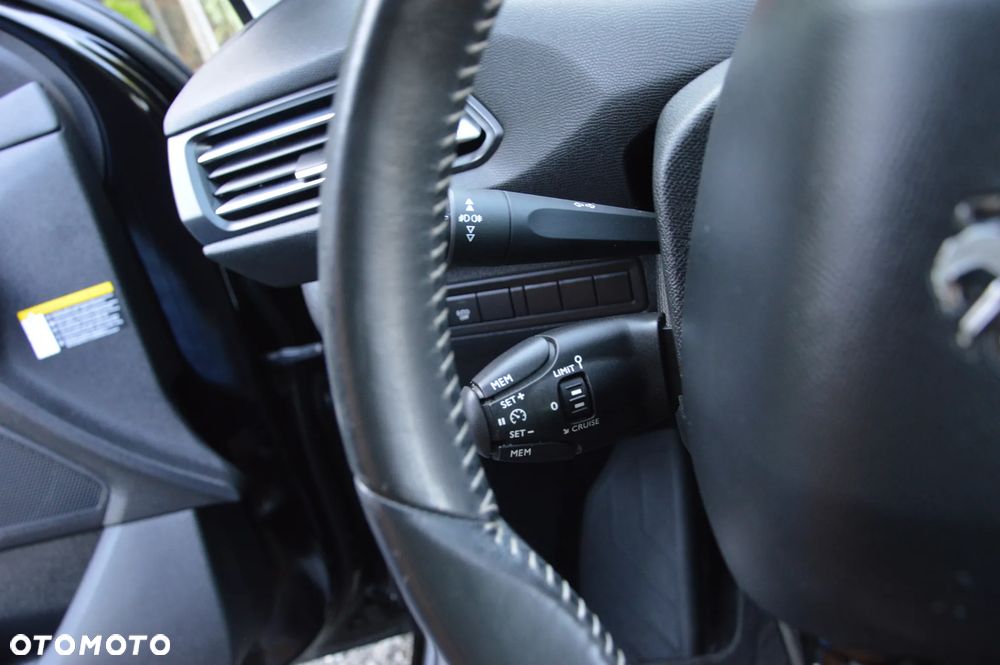 Peugeot 308 - 27