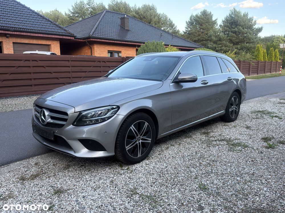 Mercedes-Benz C-Class 2020 photo 3