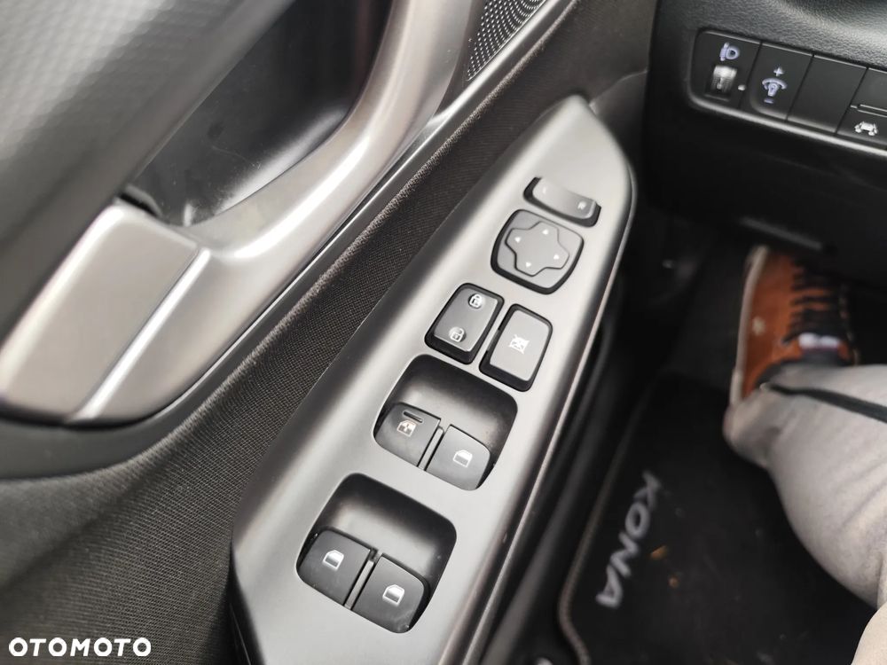 Hyundai Kona 1.0 T-GDI Premium - 23