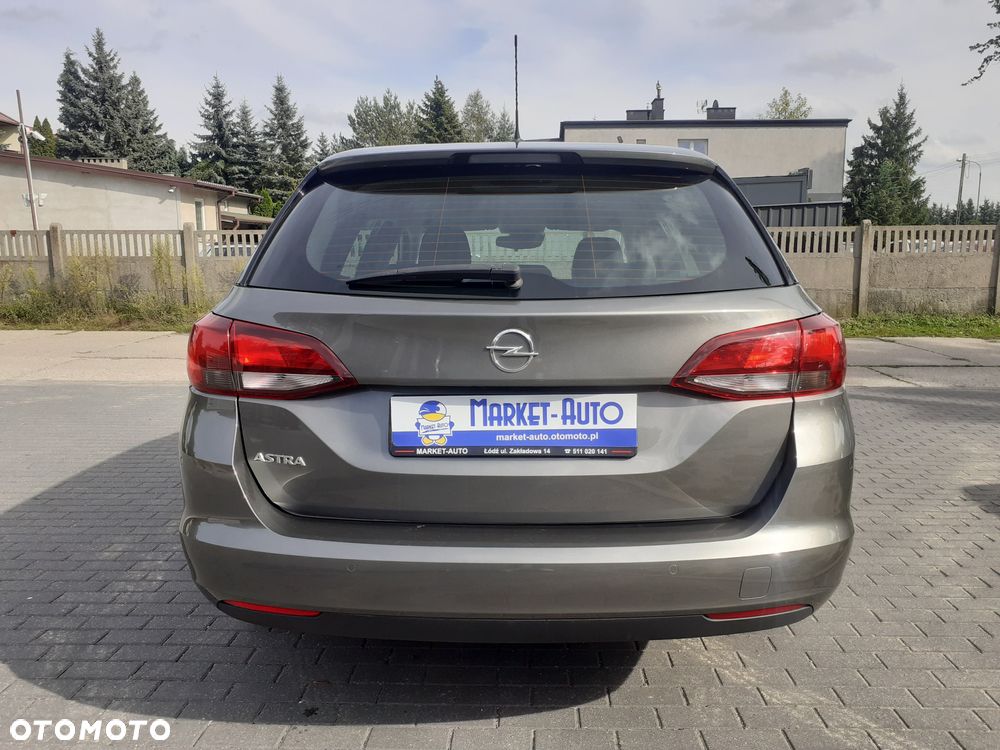 Opel Astra - 4