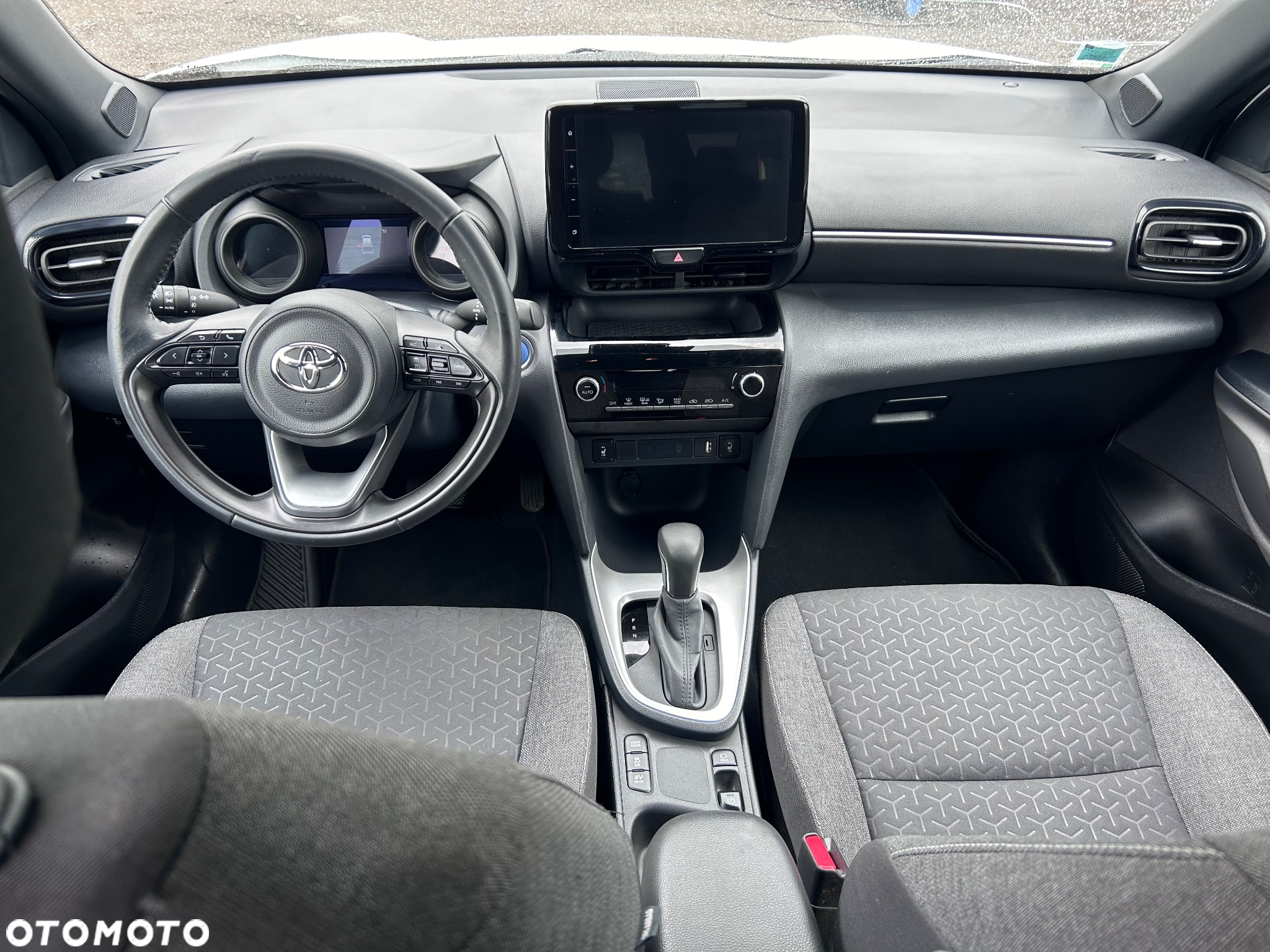 Toyota Yaris Cross Hybrid 1.5 Comfort - 15