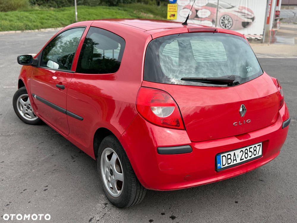 Renault Clio 1.2 16V Edition Dynamique - 4