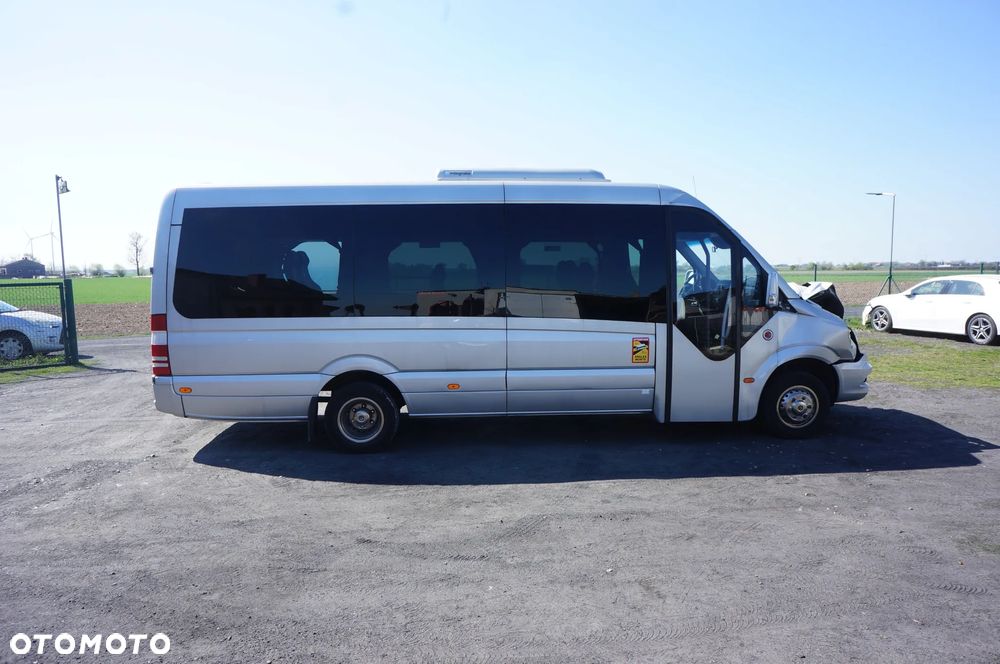 Mercedes-Benz SPRINTER - 2