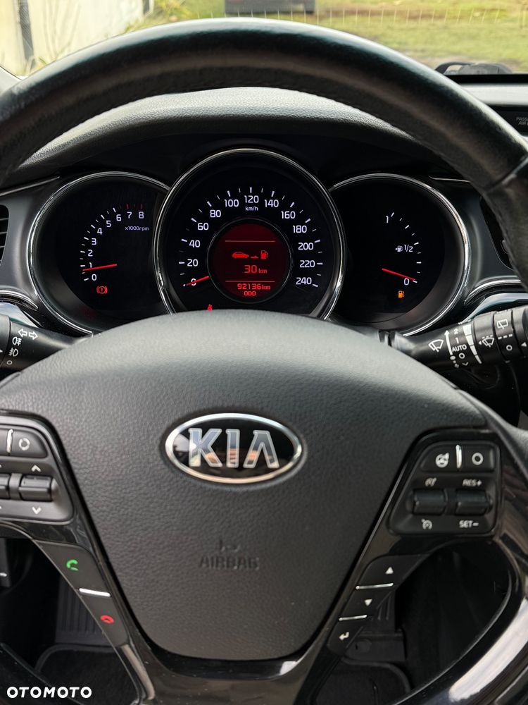 Kia Ceed 1.4 CVVT Dream Team Edition - 15