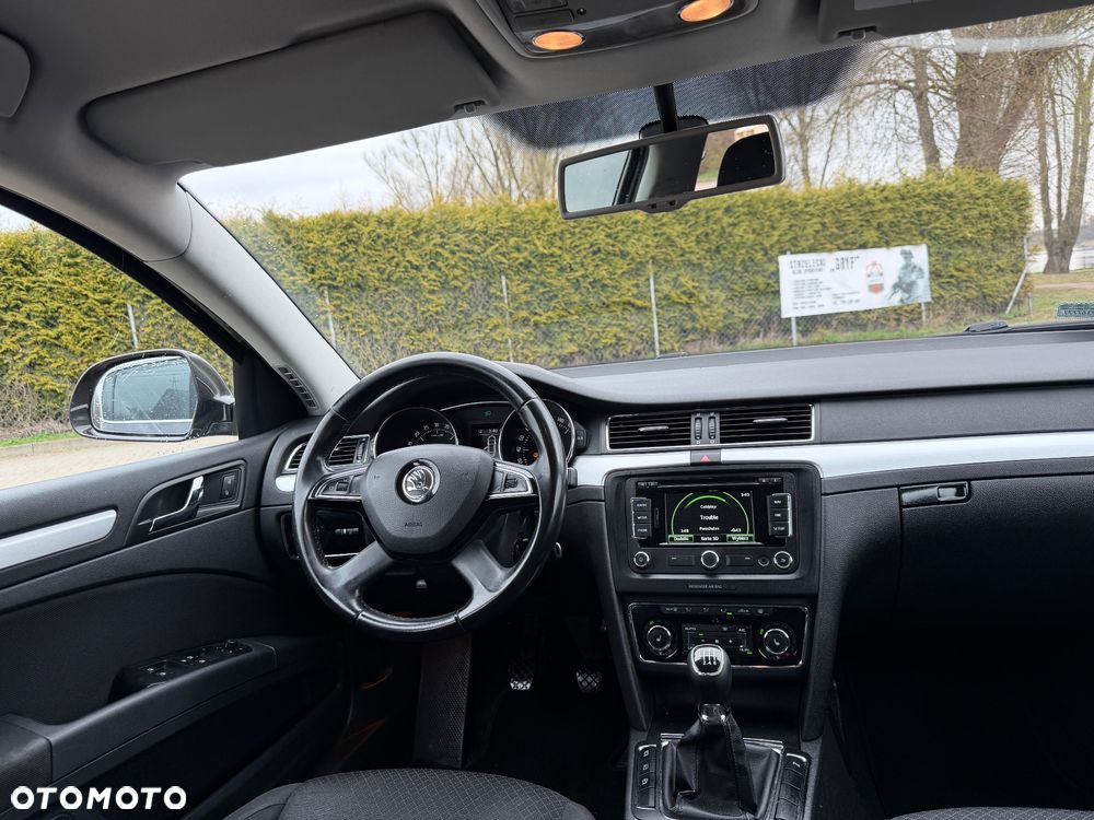Skoda Superb 2.0 TDI Ambition - 13