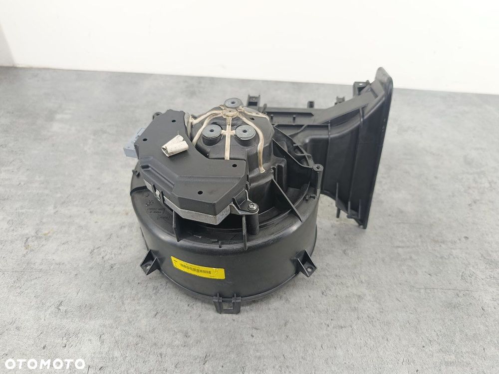 WENTYLATOR NAWIEWU, DMUCHAWA OPEL VECTRA C 006956V 73421312U  006962R VALEO - 1