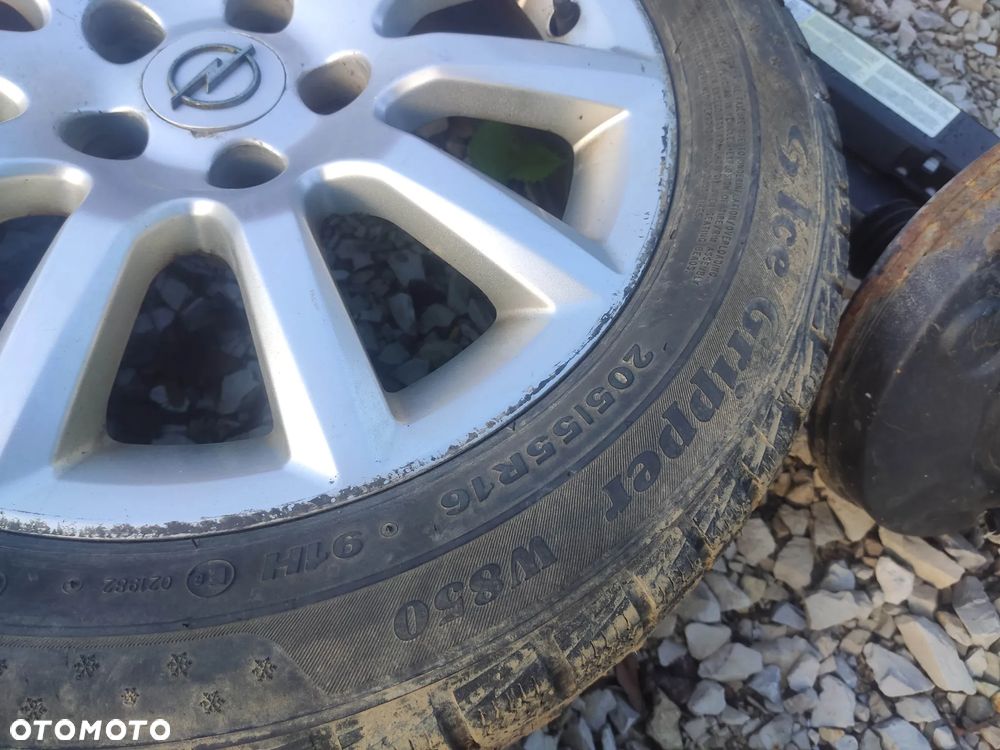 KL Koła Felgi Opel Zafira II Astra H 5x110 R16 6,5" x 16 ET 37 Opony Zima 205/55r16 13116623 - 9