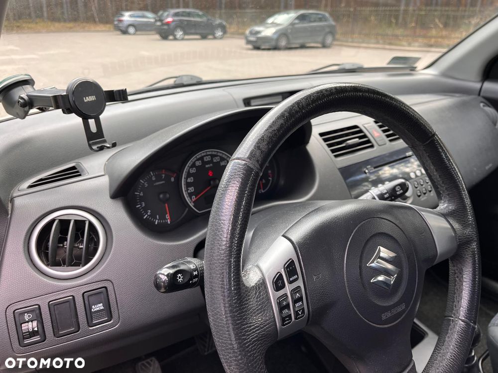 Suzuki Swift 1.3 Classic - 10