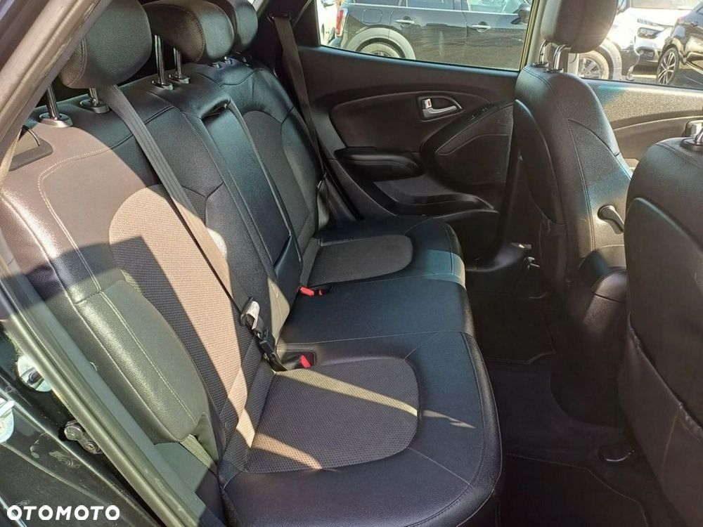 Hyundai ix35 1.7 CRDi Premium 2WD - 13