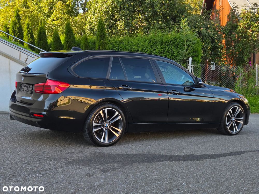 BMW Seria 3 318d - 15