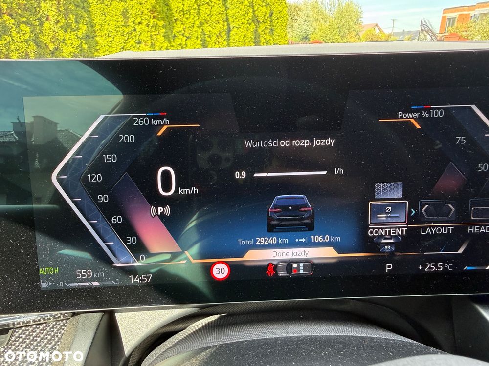 BMW Seria 5 520d xDrive - 32