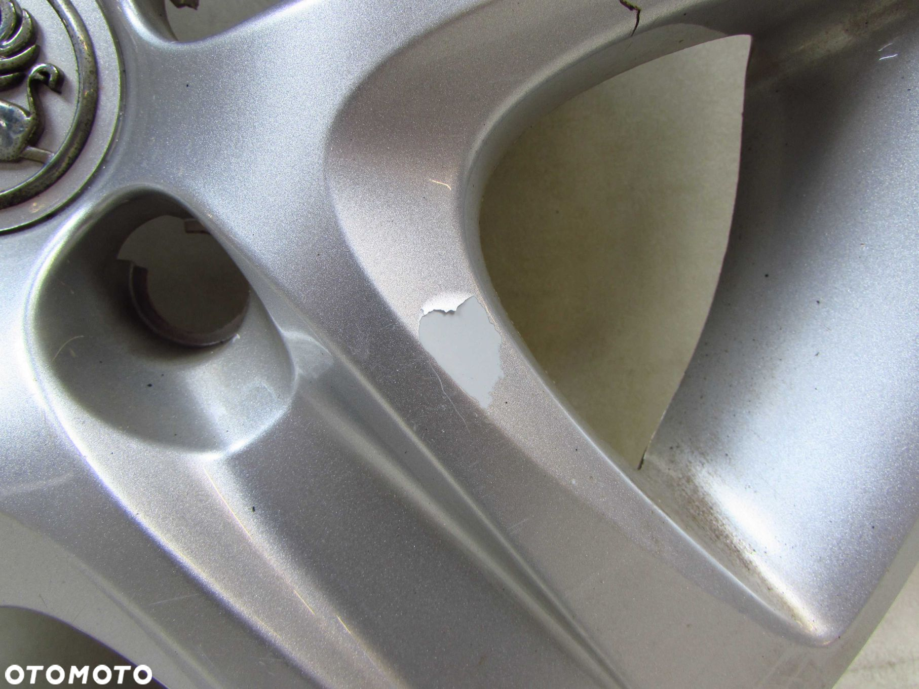 OPEL ASTRA H  KOLPAK STRUKTURALNY DEKIELEK ORYGIANALNY FELGI 16" 13282335 5X120 - 4