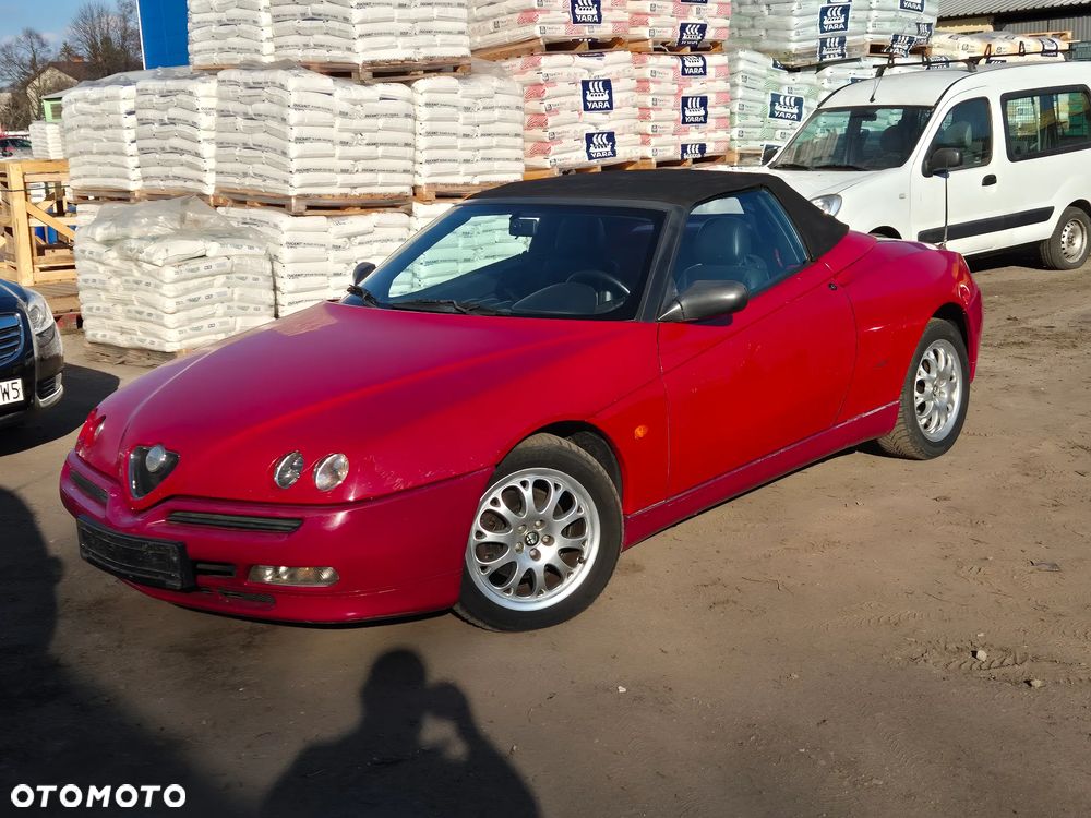 Alfa Romeo Spider - 2