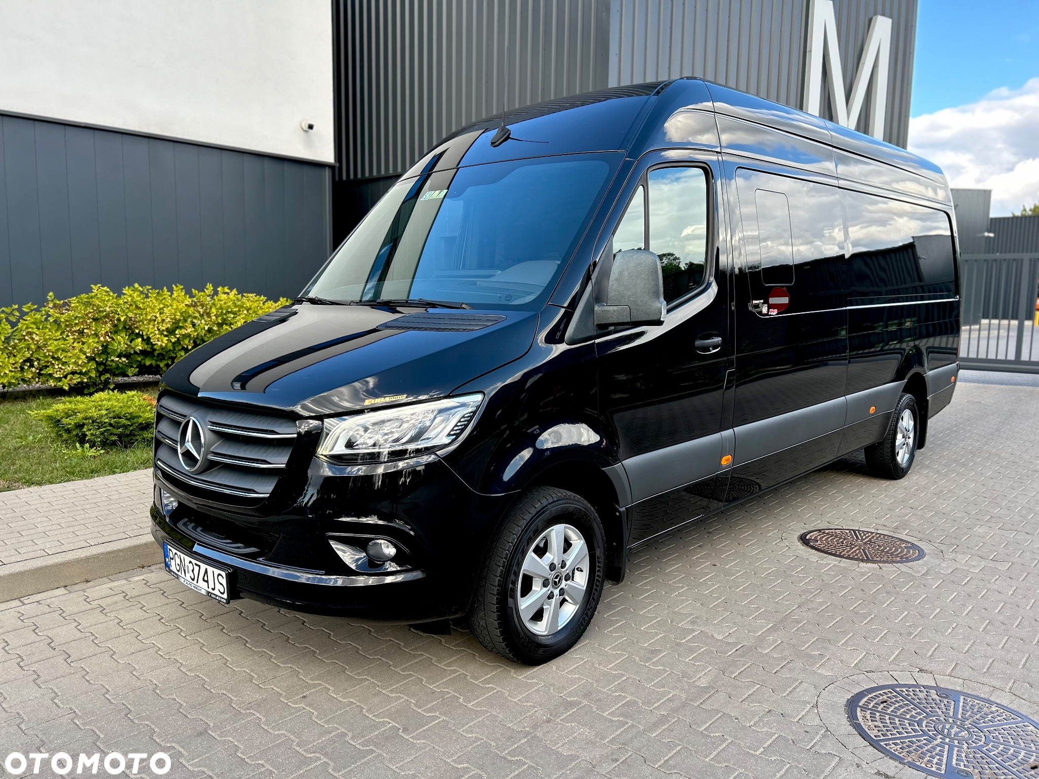 Mercedes-Benz Sprinter - 20