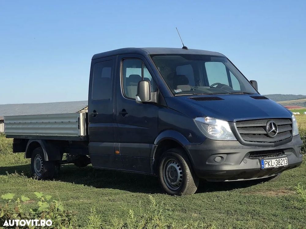 Mercedes-Benz Sprinter - 2
