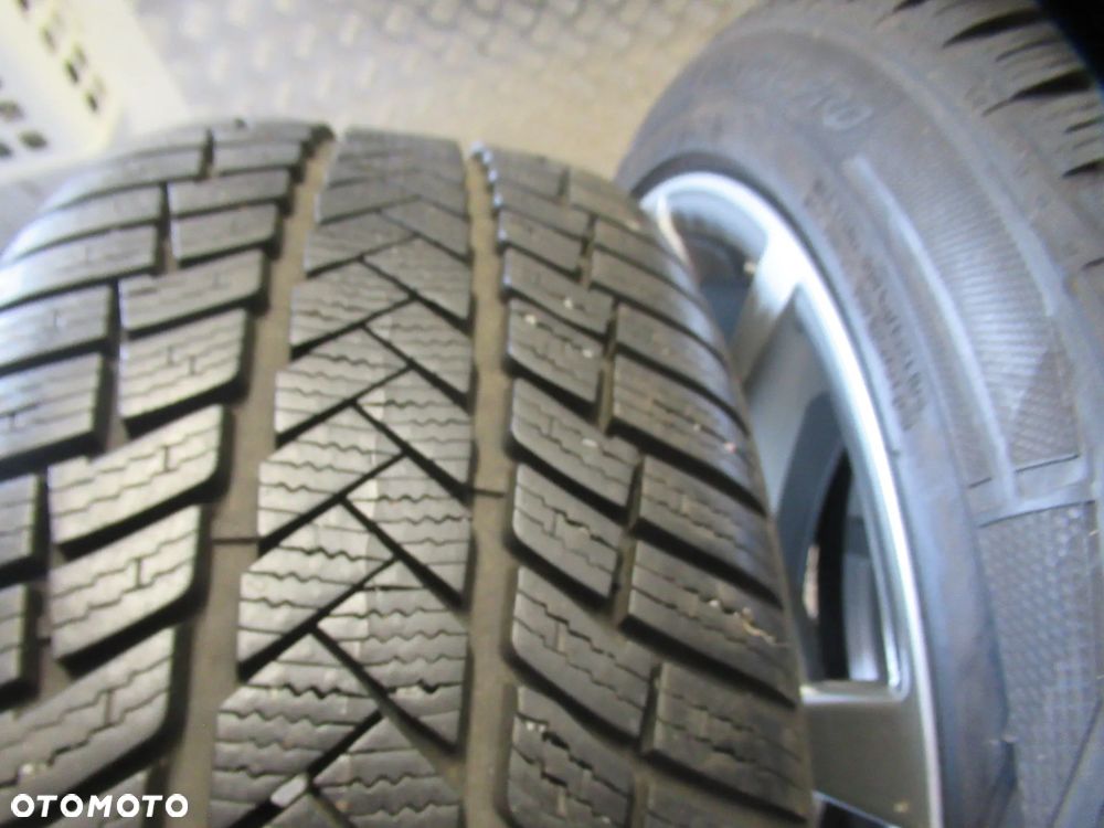 Koła Audi A3 A4 A6 8Jx18 et39 5x112 8mm - 14