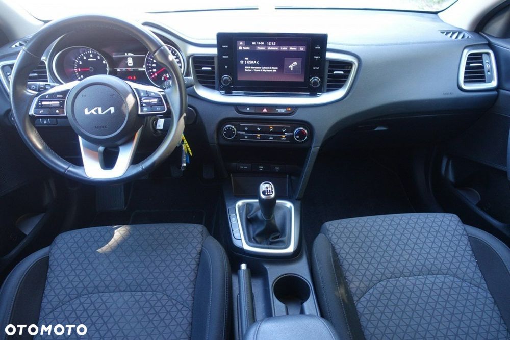 Kia Ceed - 15