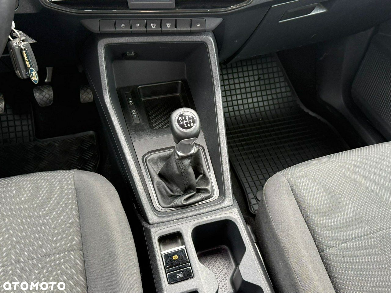 Ford Tourneo Connect 2.0 EcoBlue Trend - 20