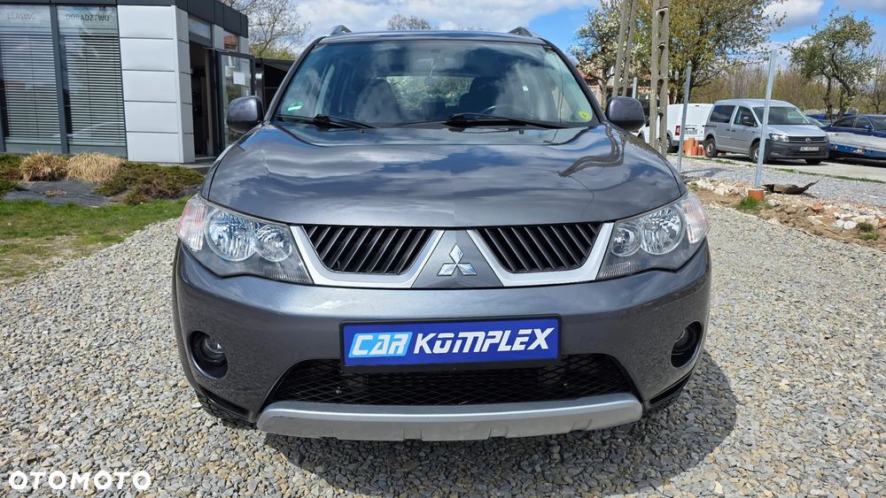 Mitsubishi Outlander 2.0 DI-D 4WD Inform - 10