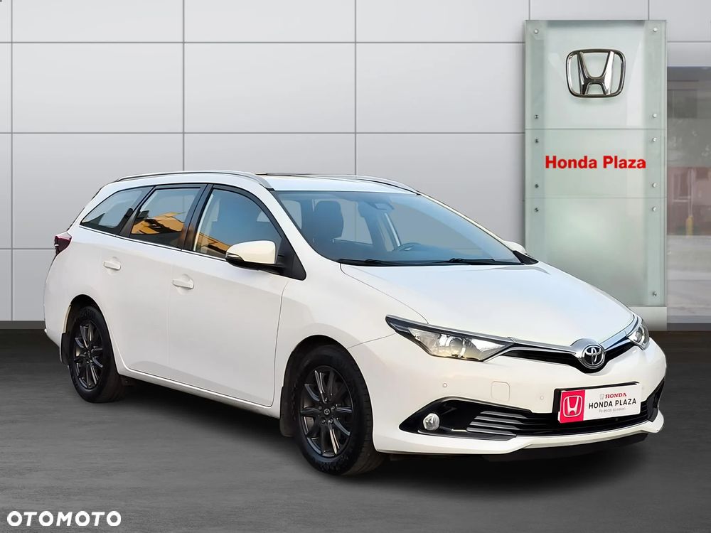 Toyota Auris 1.6 D-4D Comfort - 8