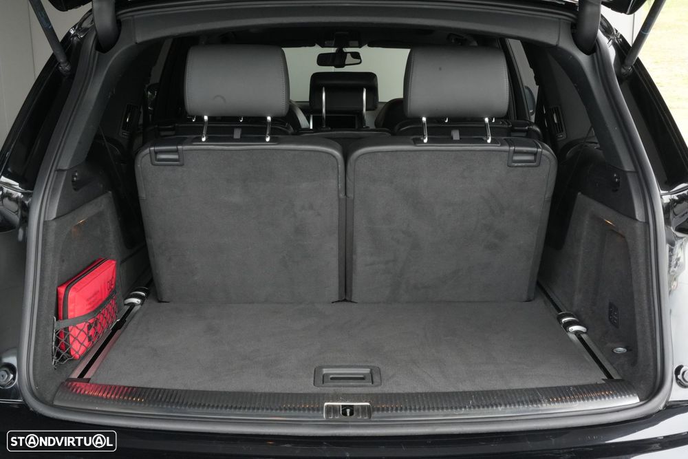 Audi Q7 3.0 TDi Tiptronic - 15