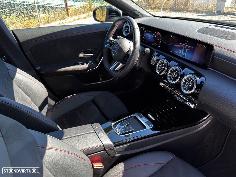 Mercedes-Benz CLA 250 e Shooting Brake 8G-DCT AMG Line Advanced Plus - 32