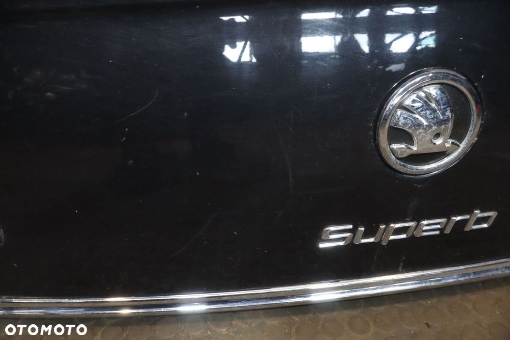 KLAPA TYLNA SKODA SUPERB II SEDAN 1Z1Z - 7