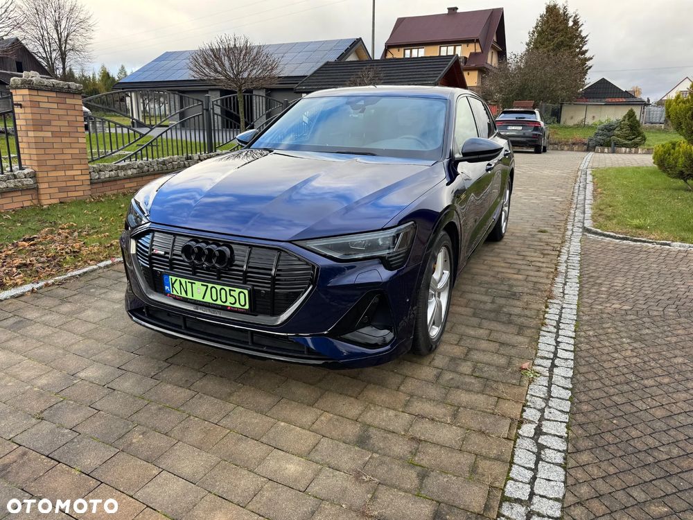 Audi e-tron 55 quattro S line - 1