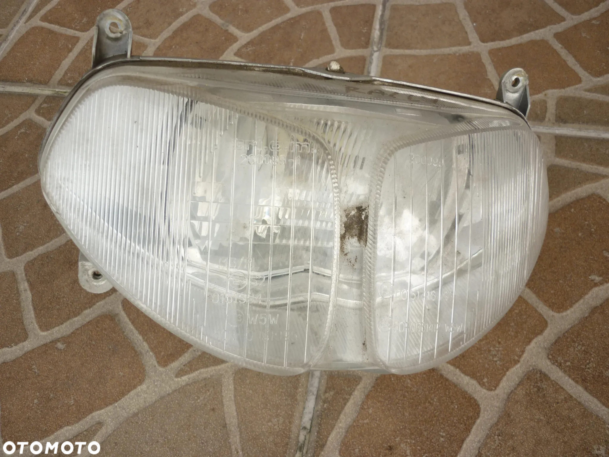 Błotnik lampa owiewka osłona licznik Aprilia SR 50, Rally - 35