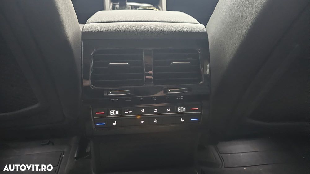 Volkswagen Touareg V6 TDI Atmosphere - 11