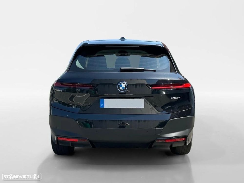 BMW iX xDrive 40 - 5