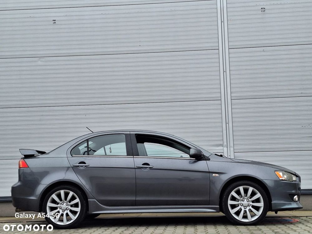 Mitsubishi Lancer 2.0 DI-D Intense - 1