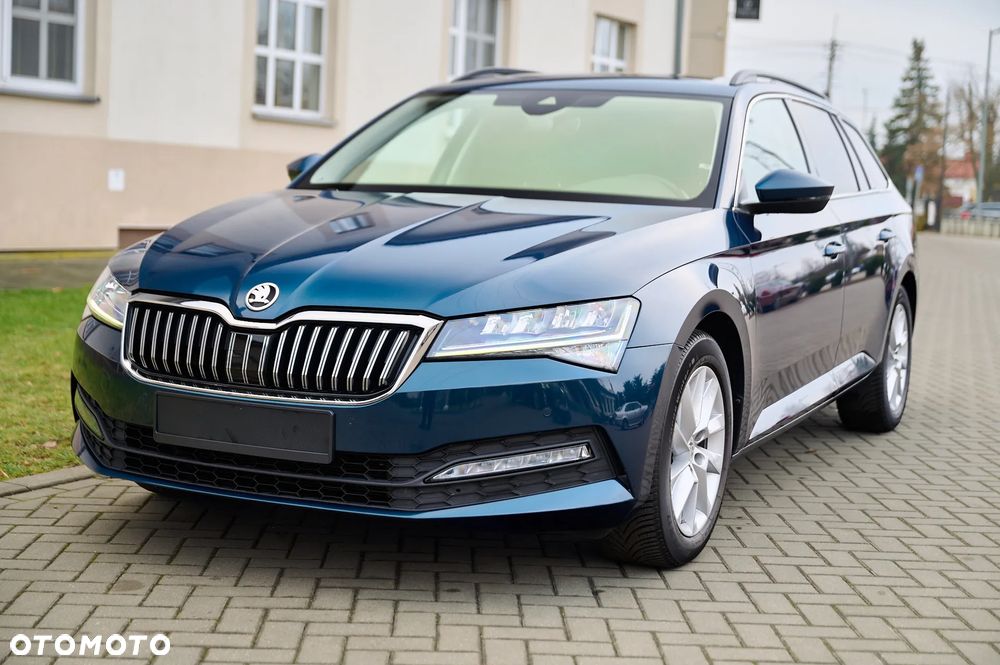 Skoda Superb 1.5 TSI ACT Style DSG - 6