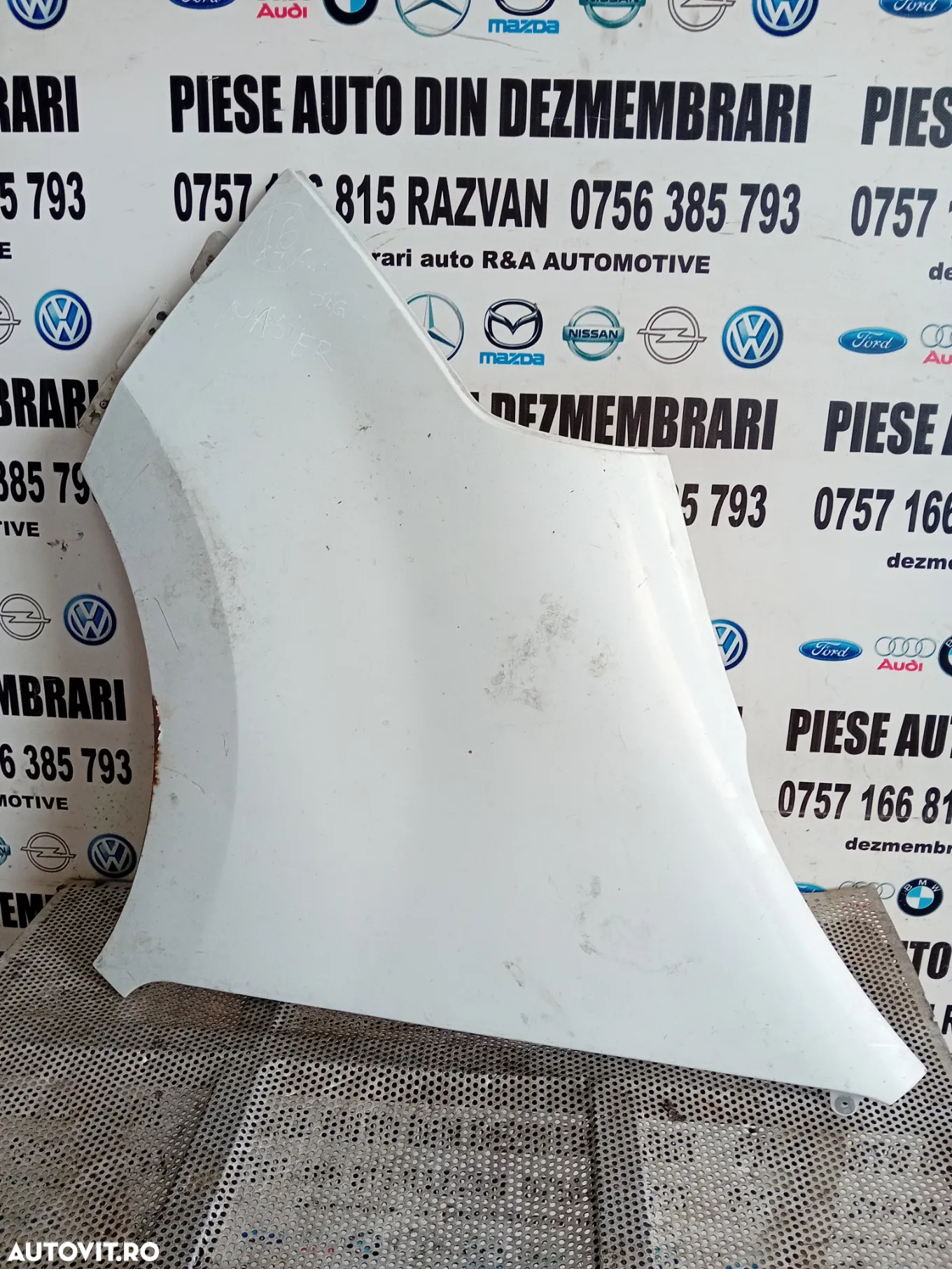 Aripa Stanga Renault Master 3 III 2010-205 LICHIDARE STOC - 2