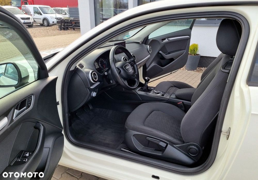 Audi A3 Sportback - 21