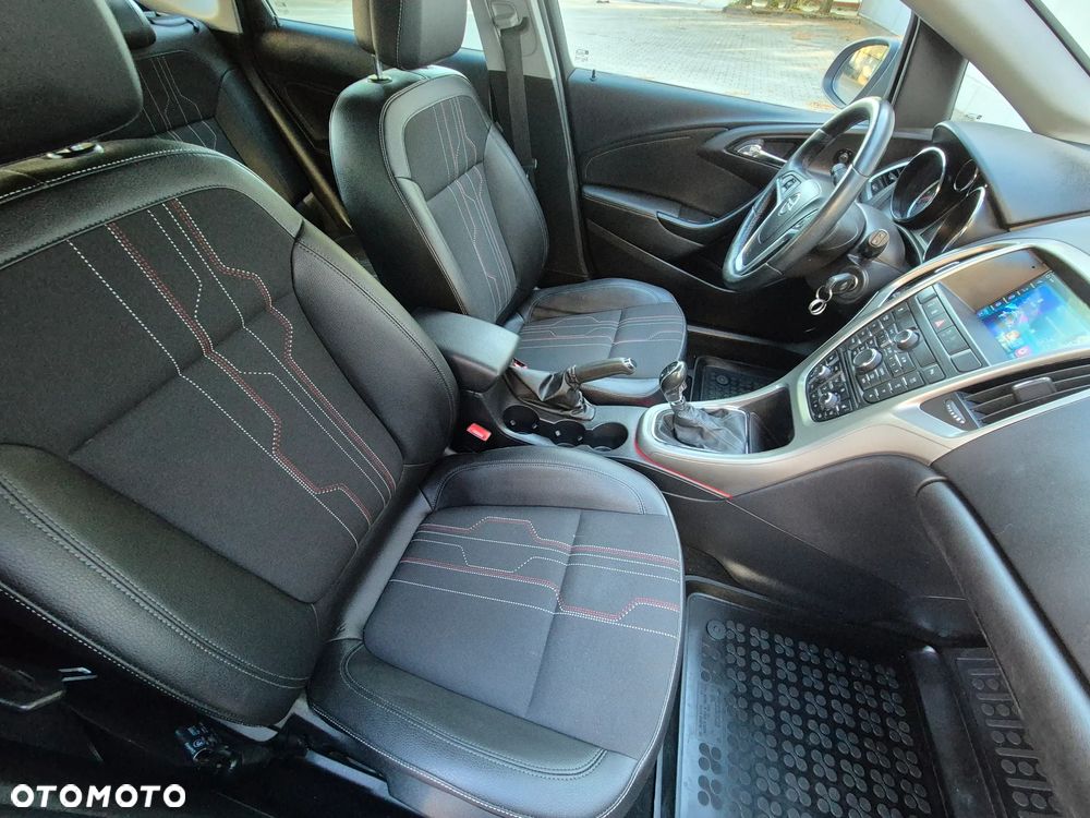 Opel Astra 1.4 Selection - 12