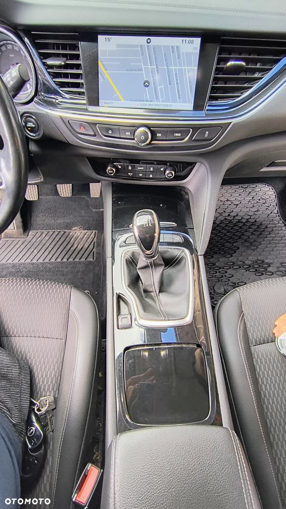 Opel Insignia 1.5 T Elite S&S - 17