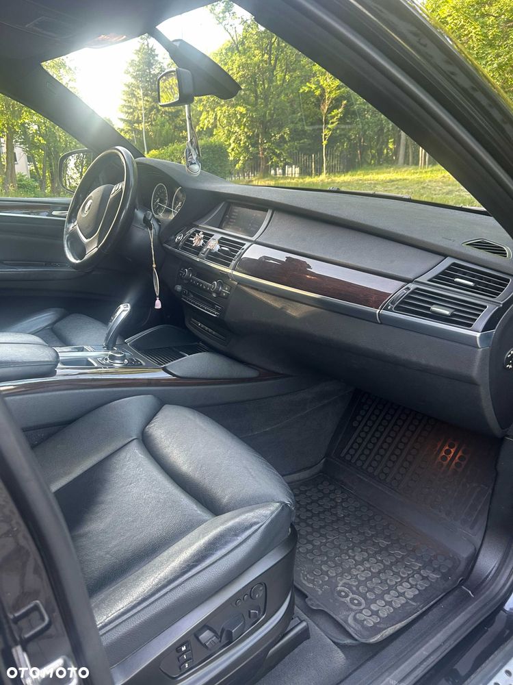 BMW X6 - 8