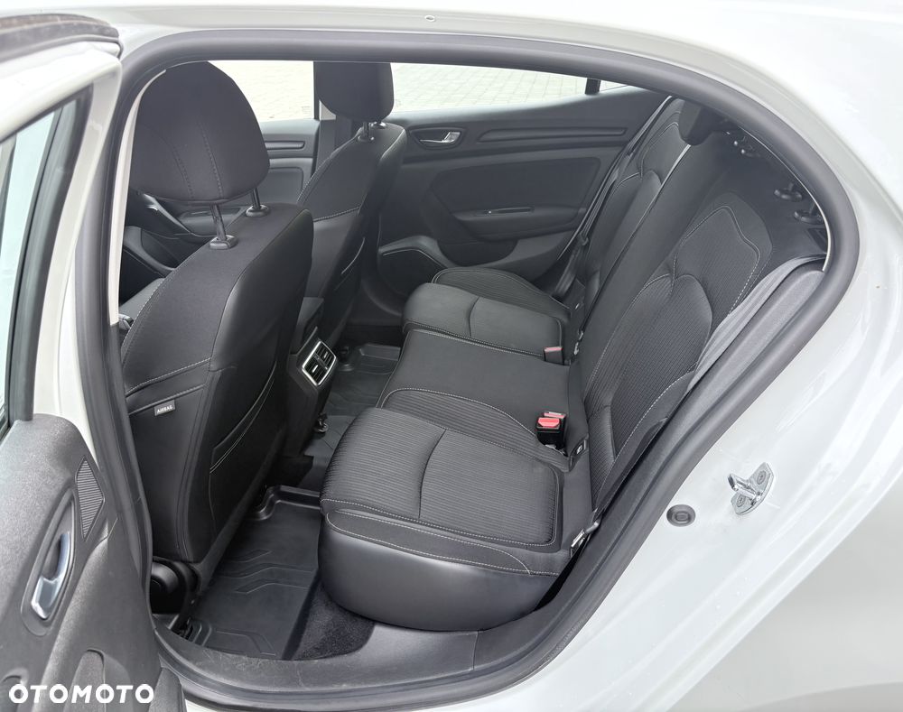 Renault Megane 1.6 SCe Limited - 9