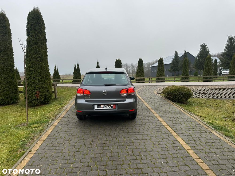 Volkswagen Golf 1.6 TDI DPF BlueMotion - 6