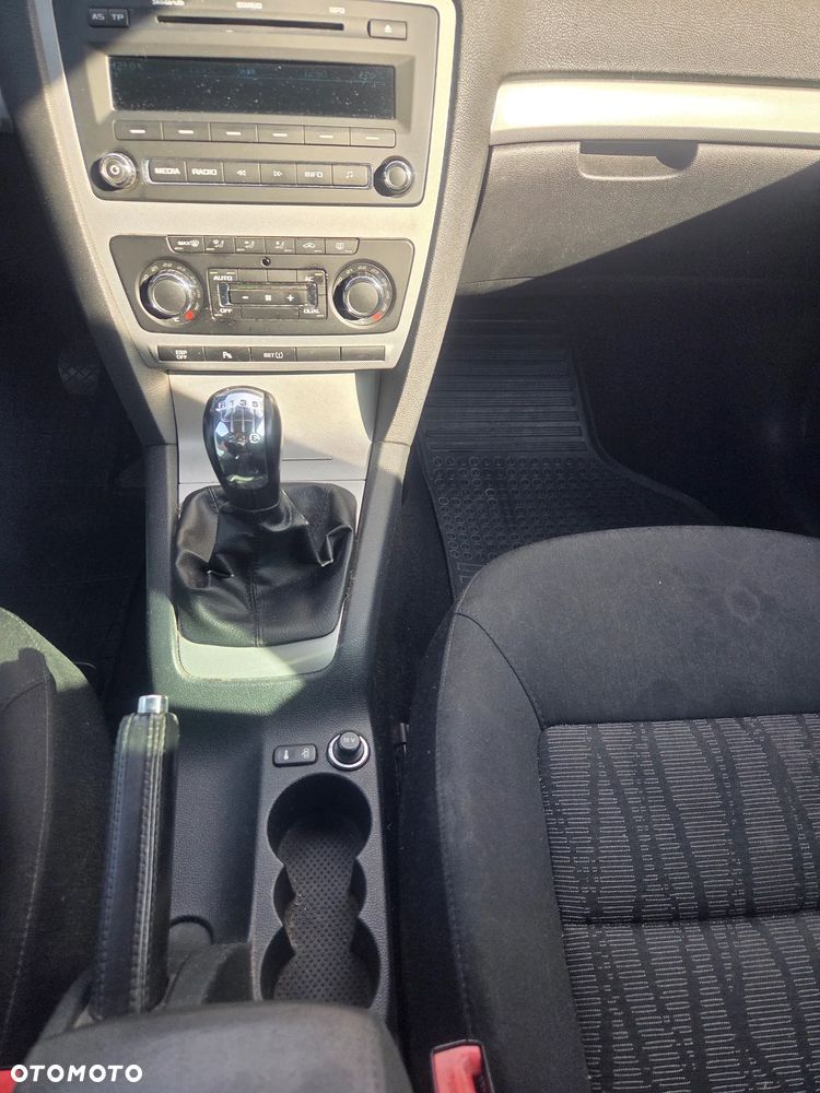 Skoda Octavia 1.8 T FSI Elegance - 20