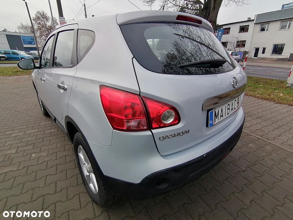Nissan Qashqai 2.0 dCi DPF acenta - 12
