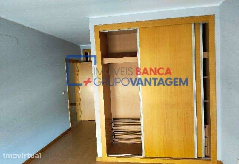 T3 situado no Pinhal Novo - Grande imagem: 2/17