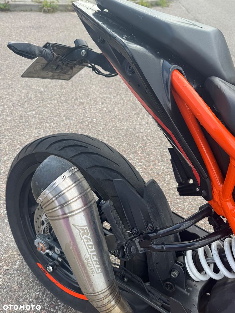 KTM Duke 125 - 13